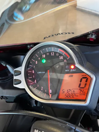 Honda Cbr 1000 2008 Impecable 5900km