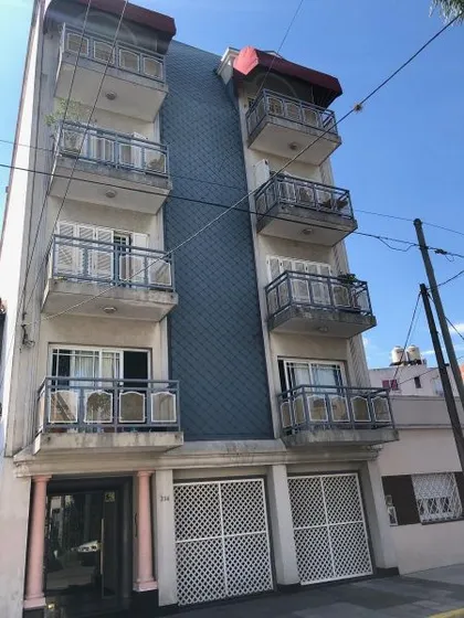 4 Ambientes | Corrientes Al 200