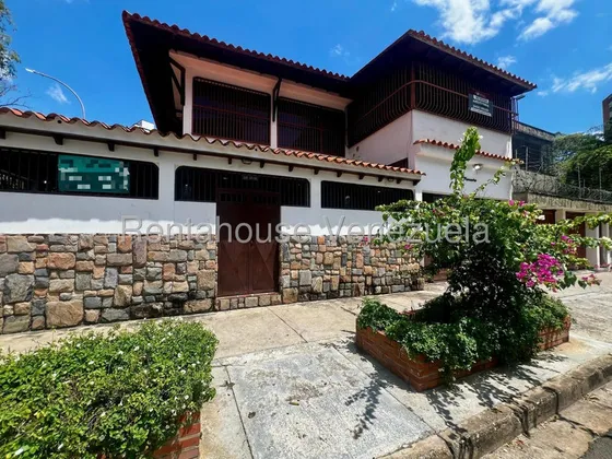 Casa En Venta Ubicada En Sabana Larga Valencia Carabobo Cod 25-18562 Eloisa Mejia