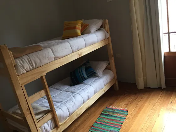 Amplias Y Luminosas Habitaciones Privadas Y Compartidas En Zona Céntrica De Montevideo. 