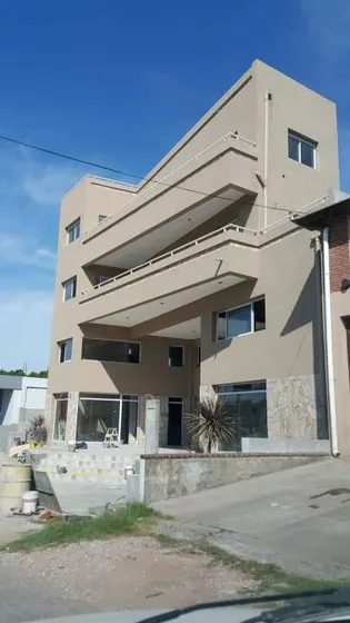 Pinamar | Dpto Totoras (5 Pasajeros)