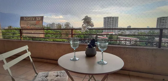 Se Vende Amplio Departamento Ñuñoa 3dormitorios, 2 Baños Est