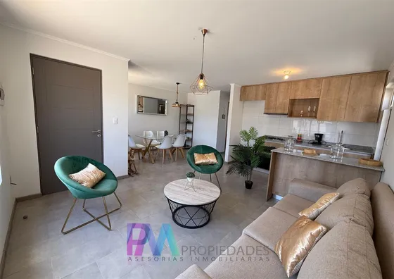 Casa En Venta De 2 Dorm. En El Monte