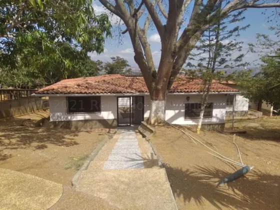 Milagros Inmuebles Casa Venta Cabudare Lara La Mata Economica Residencial Economico Código Inmobiliaria Rent-a-house  23-24409