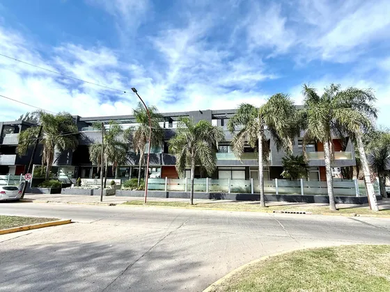 Departamento En Venta 2 Dormitorios 2 Baños Costanera Carlos Paz
