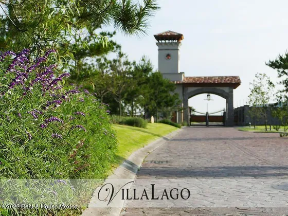 Terreno A La Venta En Metepec Colonia Llano Grande Gis 24-630