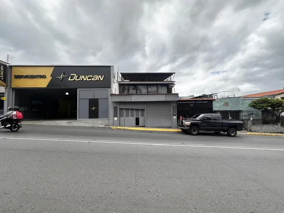 Andrés Bello, Maripérez, Local En Alquiler A Pie De Calle De 95m2