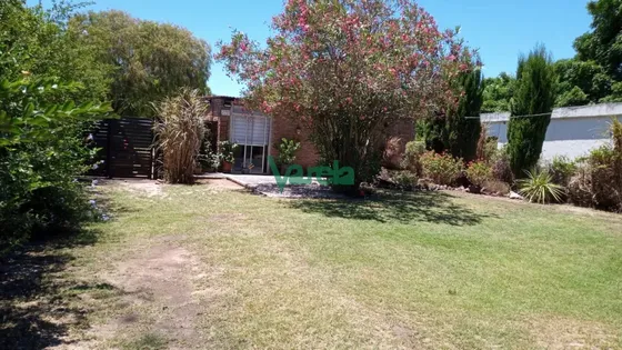 Venta De Casa En Neptunia Norte, 2 Dormitorios, Hermosa