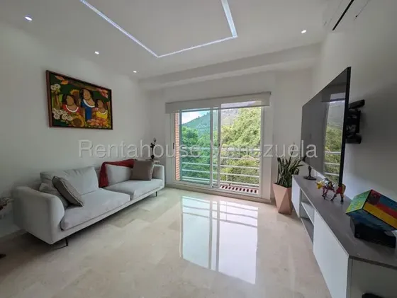 Apartamento En Venta Los Guayabitos Abm