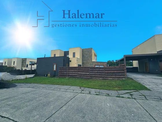 Vendo Exclusiva Casa En Lomas De Reloncaví, Puerto Montt
