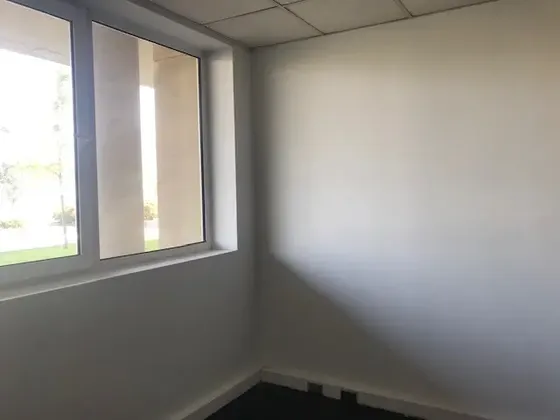 Primer Piso Ciudad Empresarial 42 M2 Oficina Arrendada