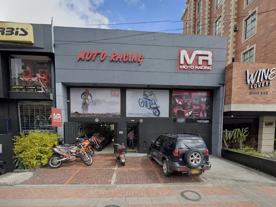 Local En Arriendo En Santa Barbara Oriental-usaquén. Cod A1614454