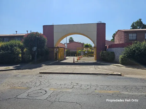 Venta Casa Av Mexico Condiminio Nuevo Siglo I, Puente Alto 