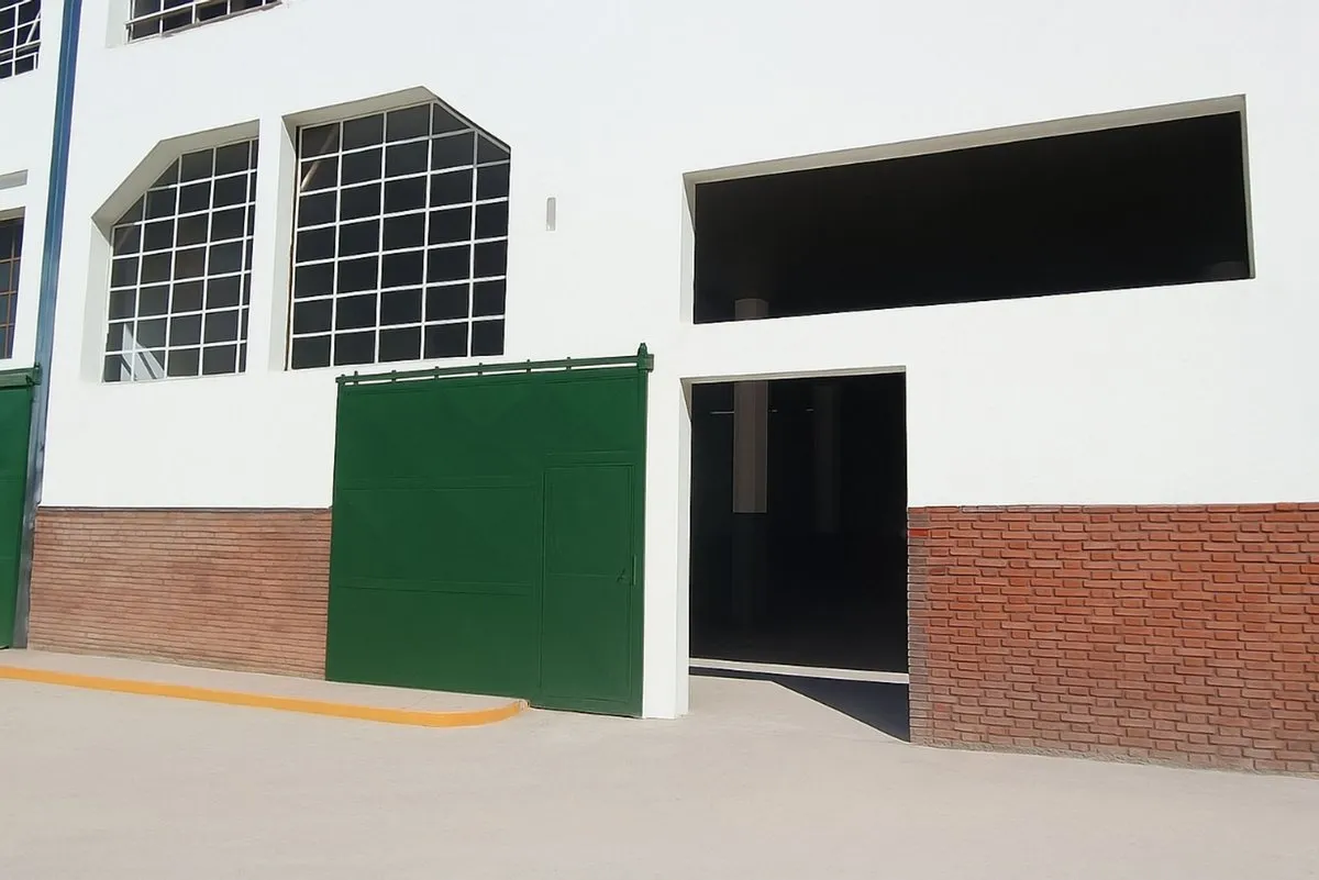 Industrial Warehouse Rental – 1161 m², Quilmes