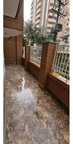 Venta Apartamento Con Terraza Laureles