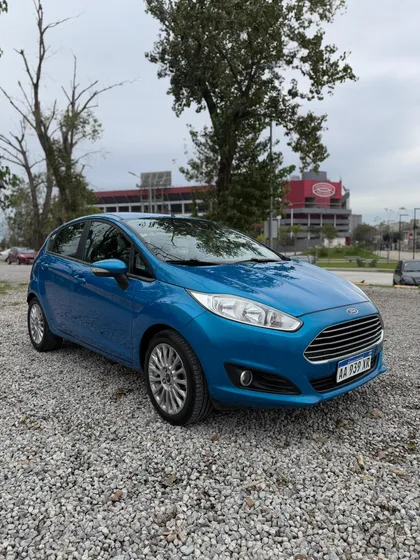 Ford Fiesta Kinetic 1.6 Se Plus Powershift 120cv