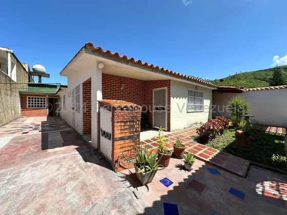 Gbf 25-1500 Vendo Linda Casa Con Terreno Valle Fresco Turmero Llame Ya.