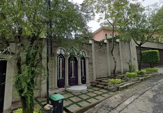 Remato Casa En Bosques De Las Lomas