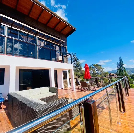 Magistral Villa Constanza 275m2 Const 629m2 Terreno