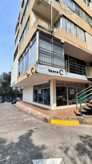 Local En Venta En El Centro Comercial El Parque 