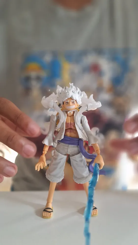 O Boneco De Ação Shfiguarts Monkey D. Luffy Da One Piece