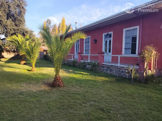 Casa En Venta De 6 Dorm. En Palmilla
