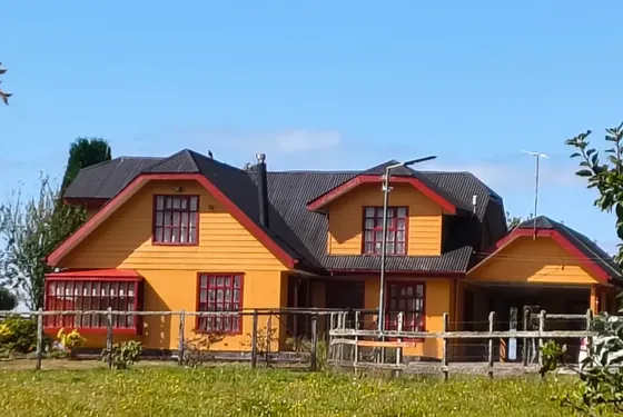 Gran Casa En Parcela Camino A San Antonio
