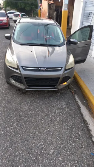 Ford Escape Americana