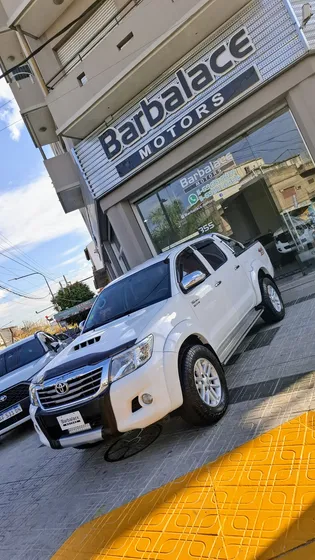 Toyota Hilux Pick-up 3.0 Cd Srv Cuero I 171cv 4x4 4at