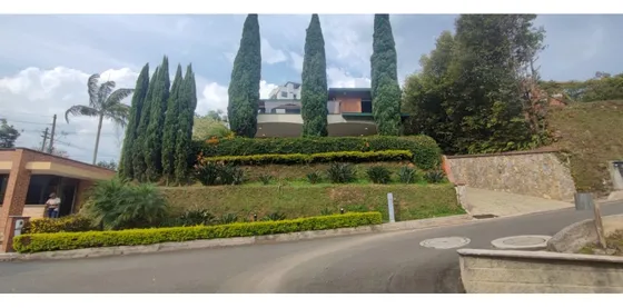 Venta De Casa Sector Aves Marías En Sabaneta