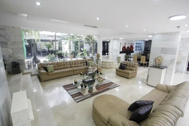 Leandro Manzano Casa En Venta,lomas De La Lagunita Mls #23-2417 As