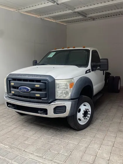 Ford F-550 6.7l Ktp Diesel At