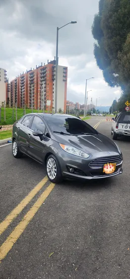 Ford Fiesta 1.6 Titanium Mt