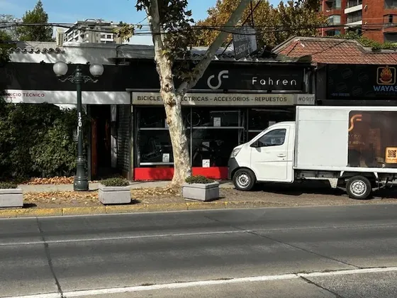 150 M2 B. Italia. Habilitado Para Venta/taller De Bicicletas