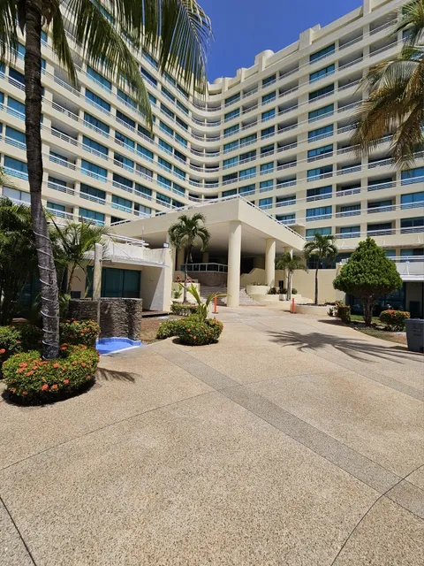 Bahia Dorada Suite