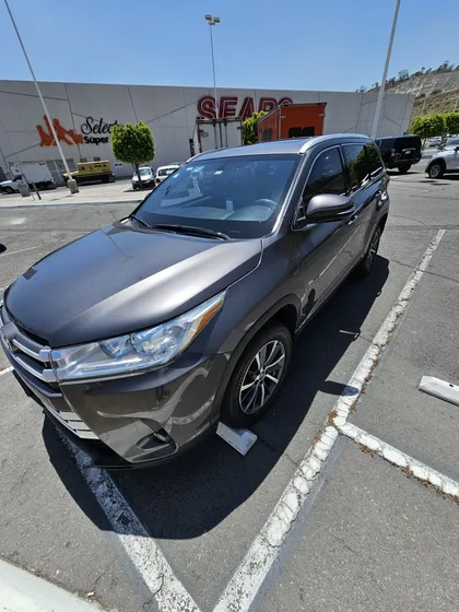 Toyota Highlander 3.5 Le At