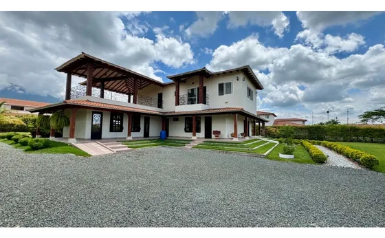 Finca Nueva En Venta En Parcelación - Santa Elena El Cerrito Valle
