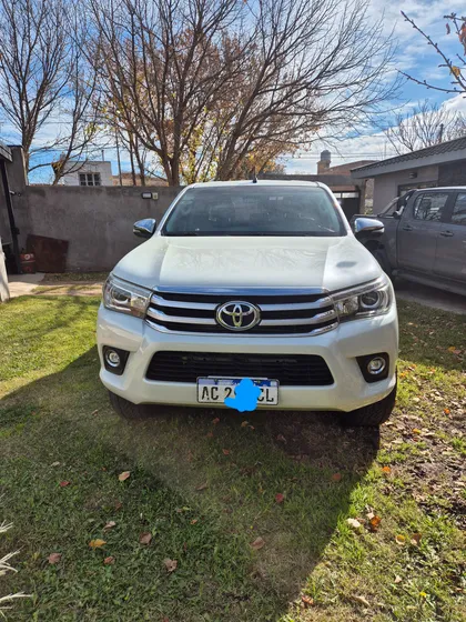Toyota Hilux 2.8 Cd Srx 177cv 4x2 At