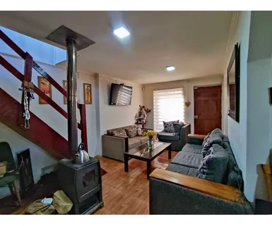 Casa En Venta 3d 1b 3 E Hualqui (96325)