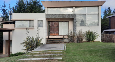 Casa 4 Ambientes C/garage Y Parrilla Jardín Barrio Costa Esmeralda Casa 4 Ambientes C/garage Y Parrilla Jardín Barrio Costa Esmeralda