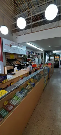 Fondo De Comercio Market 