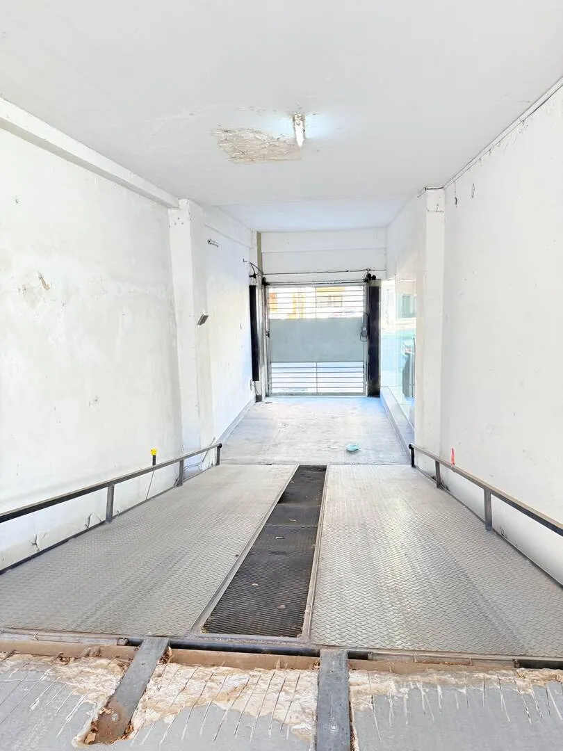 Garage for Sale, La Plata