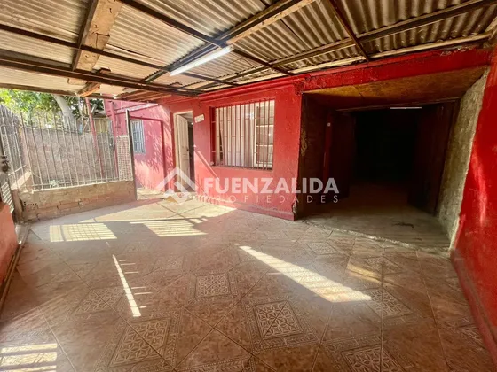 Casa En Venta De 4 Dorm. En Renca