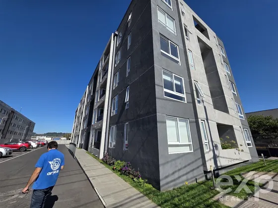 Departamento En Venta De 3 Dorm. En Talcahuano