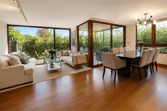 Departamento Dúplex Con Jardín En Arriendo