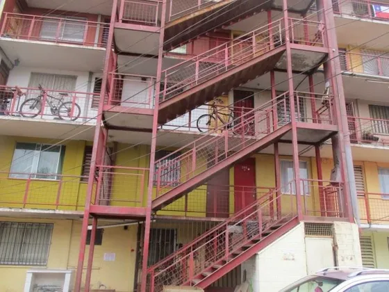 Departamento En Venta De 3 Dorm. En Quillota