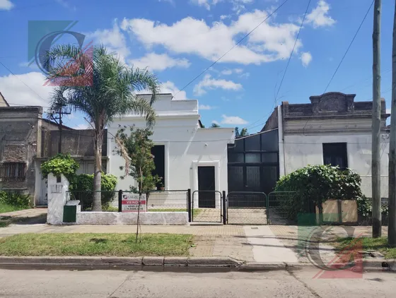 Casa Para Dos Familias Remedios De Escalada Este