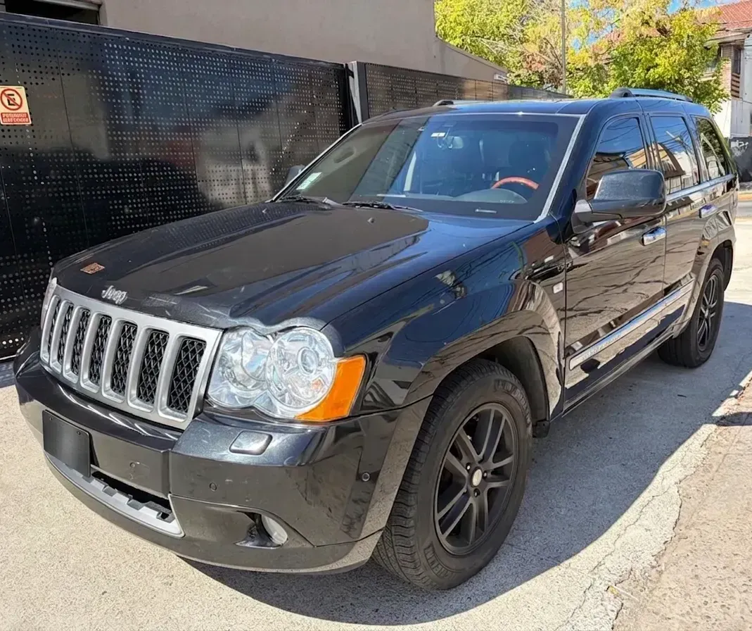 Jeep Grand Cherokee 5.7 Overland Atx