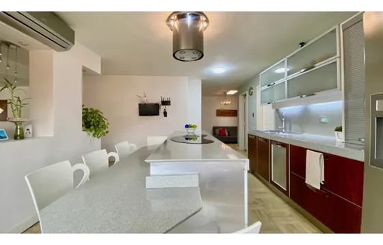Alquilo Ph 230m2 El Rosal 3002