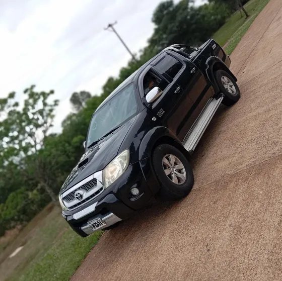 Toyota Hilux Srv 3.0 4x2